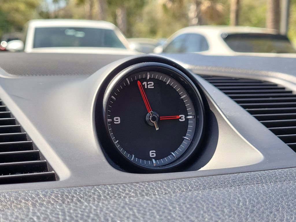 Certified 2020 Porsche Cayenne S image 28