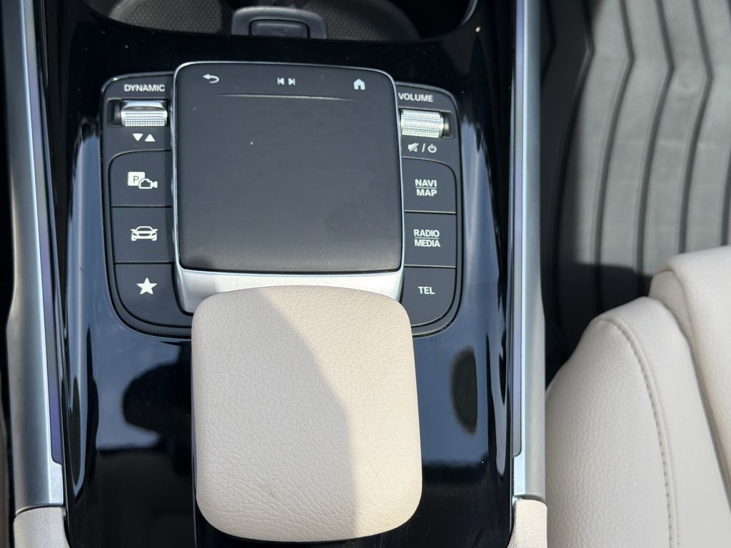 Certified 2023 Mercedes-Benz GLB 250 image 32