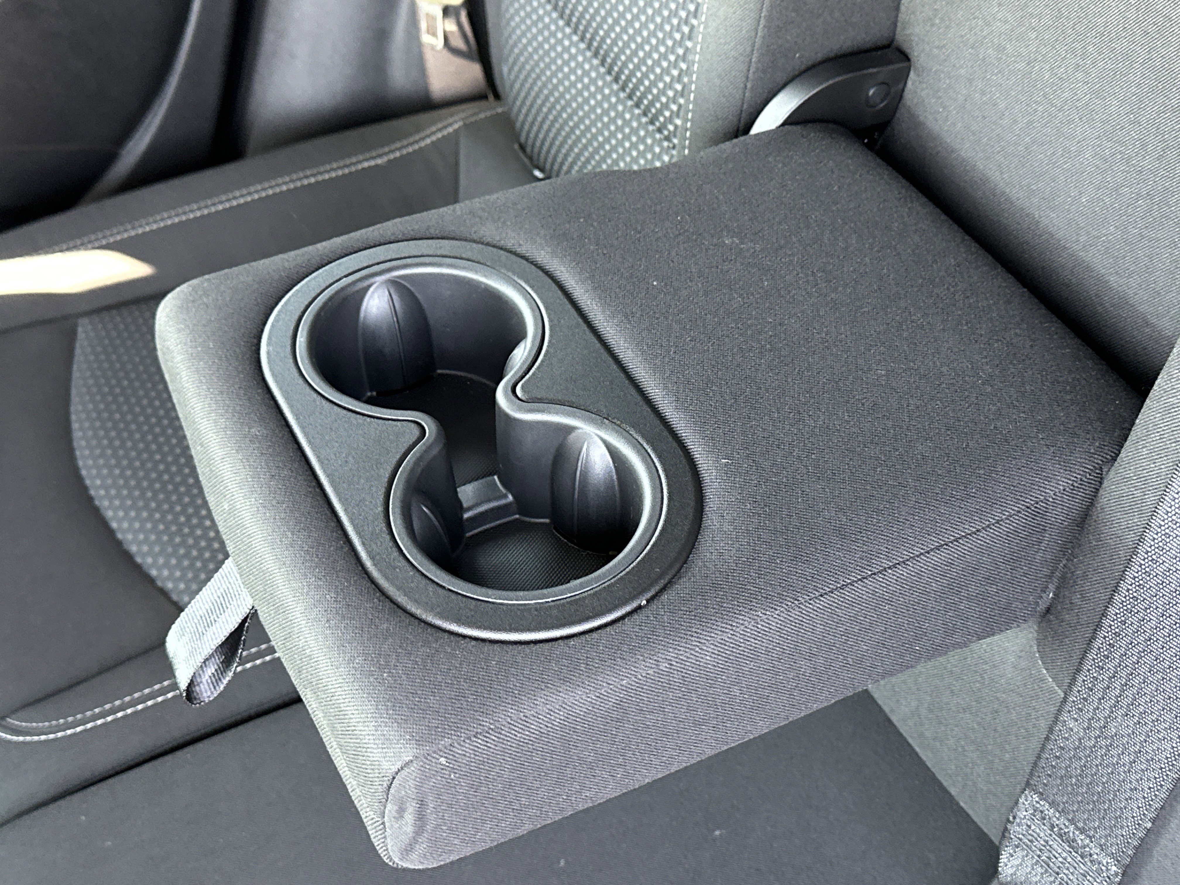 Used 2024 GMC Terrain SLE image 14