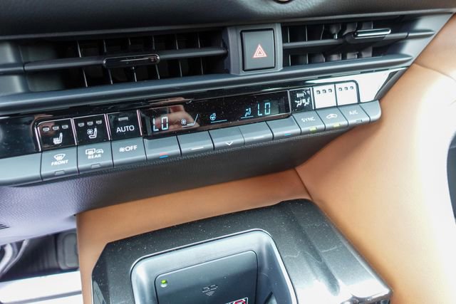 New 2026 Toyota Crown Signia image 23