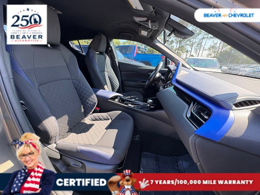 Used 2021 Toyota C-HR XLE FWD image 22