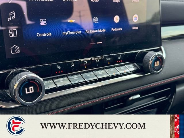 Used 2023 Chevrolet Colorado Z71 w/ Z71 Convenience Package 2 image 42