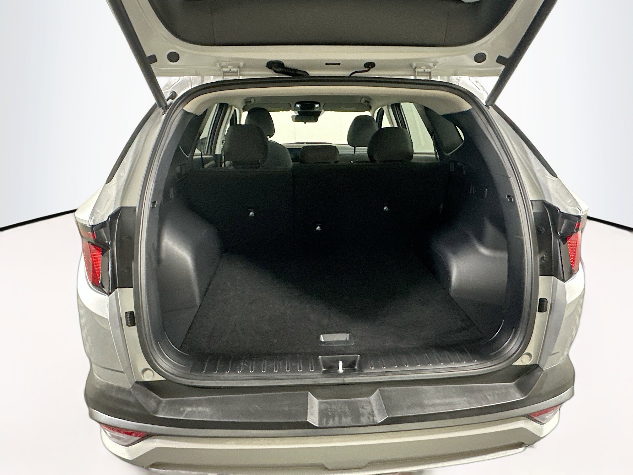 Used 2025 Hyundai Tucson SEL FWD image 27