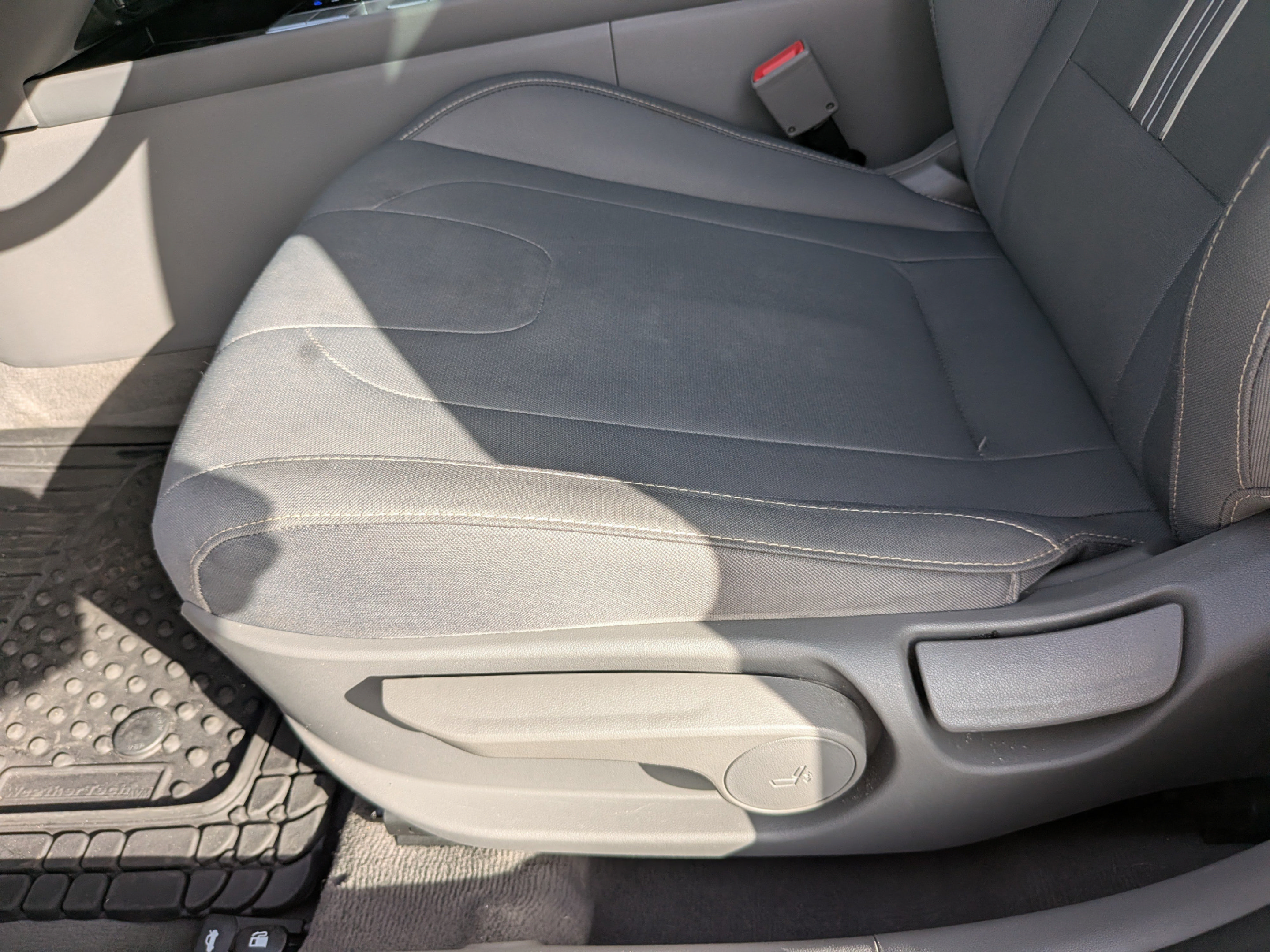 Used 2021 Hyundai Elantra SEL w/ Convenience Package FWD image 15