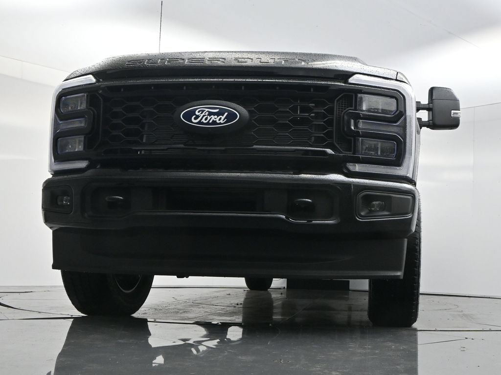 New 2027 Ford F350 Lariat w/ Black Appearance Package AWD/4WD image 49