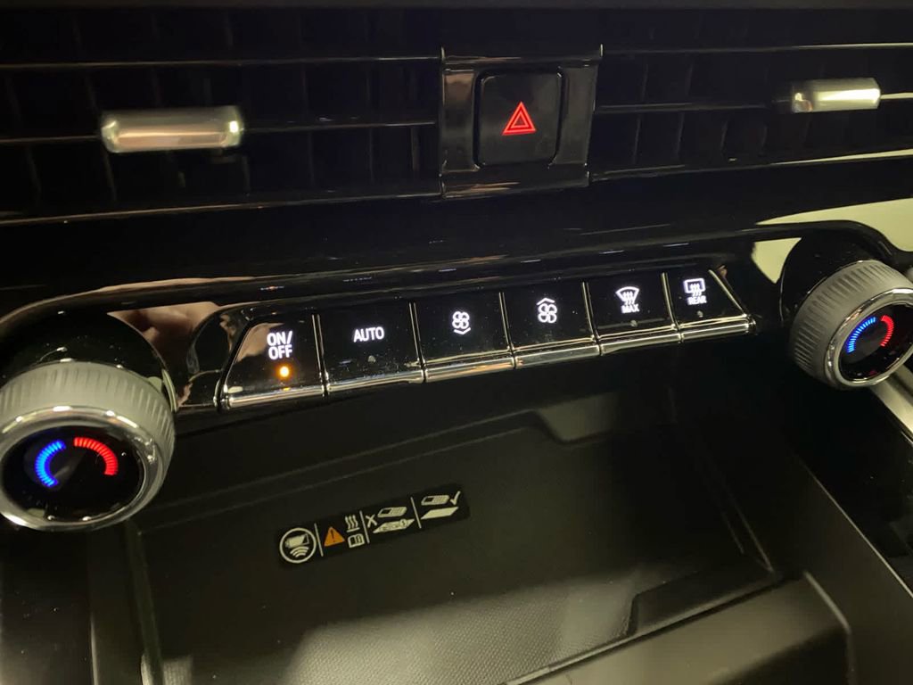 New 2025 Chevrolet Tahoe High Country image 20