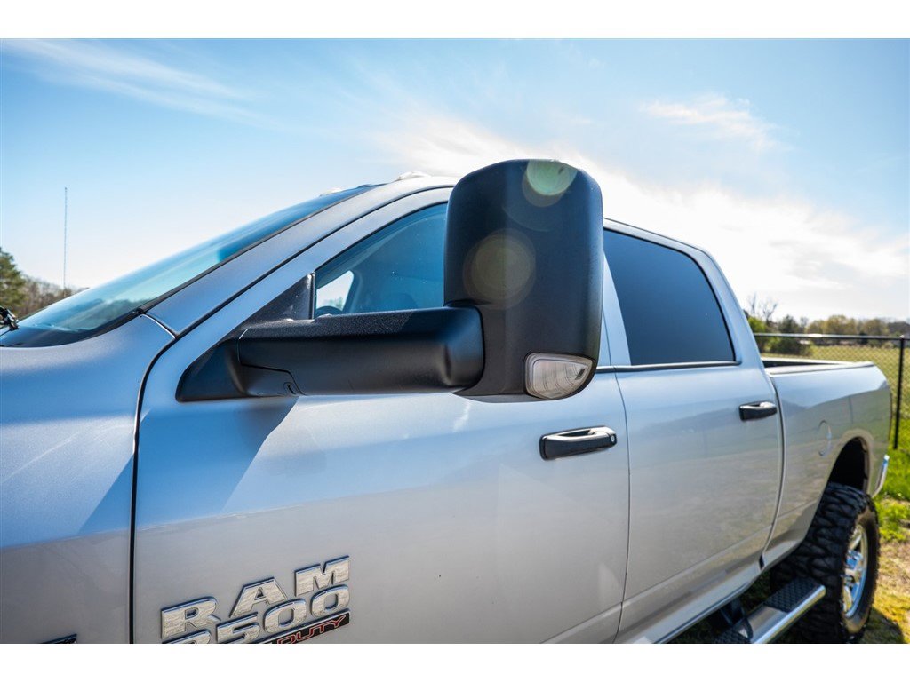 Used 2018 RAM 2500 Tradesman w/ Chrome Appearance Group image 36