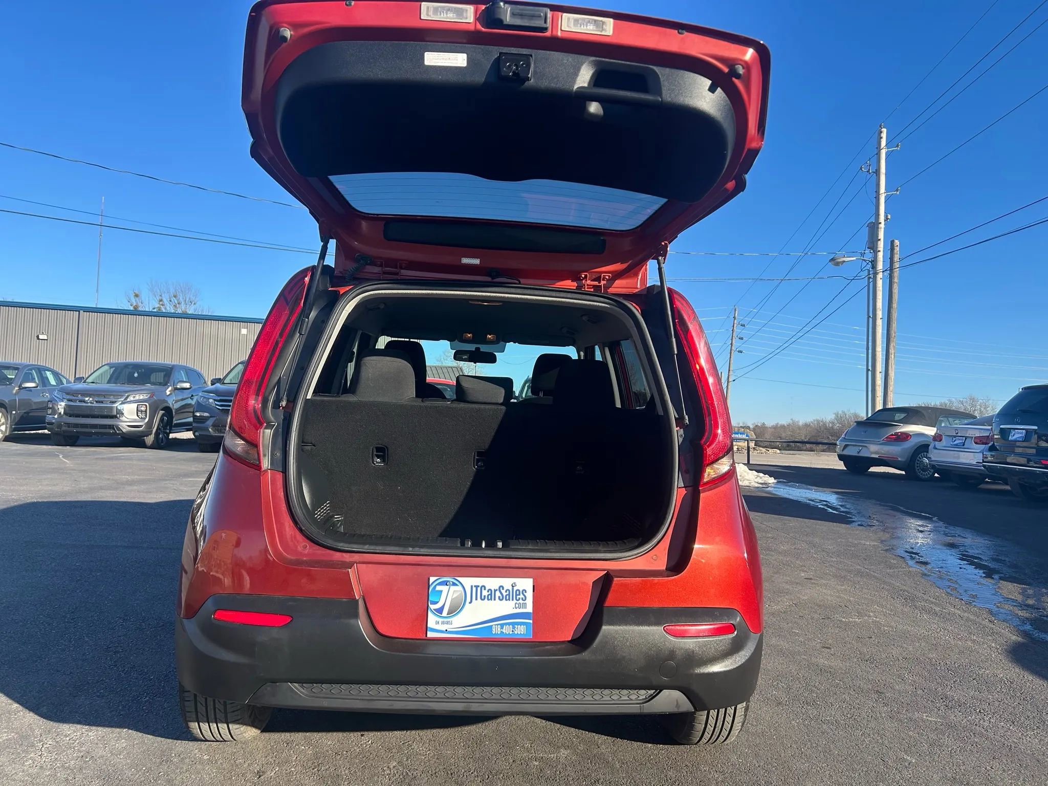 Used 2021 Kia Soul LX FWD image 14