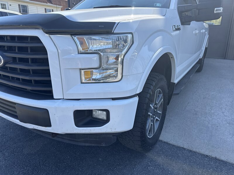 Used 2015 Ford F150 XLT w/ Equipment Group 302A Luxury AWD/4WD image 15