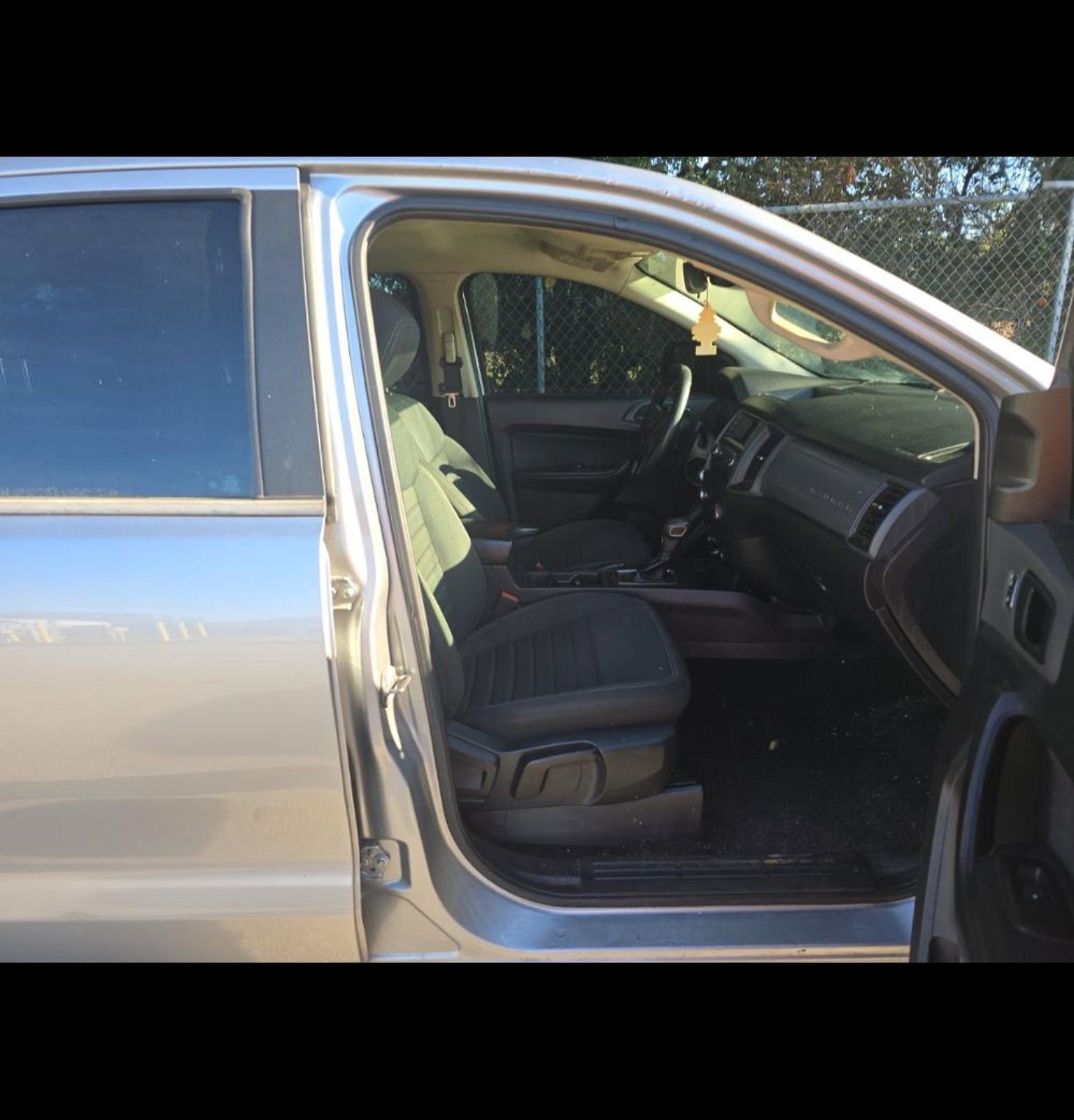 Used 2020 Ford Ranger XL w/ Equipment Group 101A Mid RWD image 18