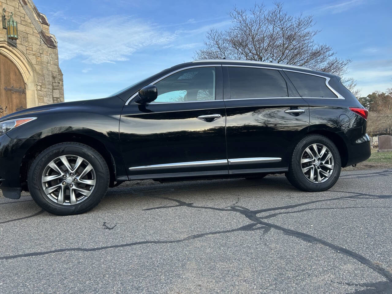 Used 2013 INFINITI JX35 AWD w/ Premium Pkg image 15