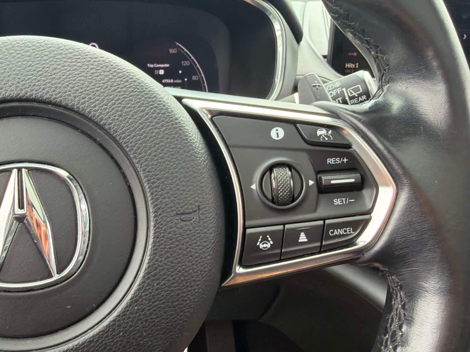 Used 2022 Acura MDX SH-AWD w/ Technology Package image 28