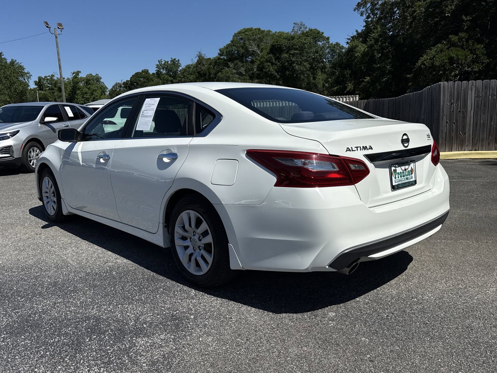 Used 2018 Nissan Altima 2.5 S w/ S Convenience Package FWD image 3