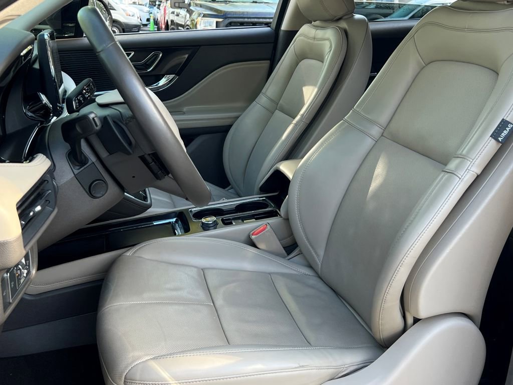 Used 2022 Lincoln Corsair Reserve w/ Equipment Group 201A image 31