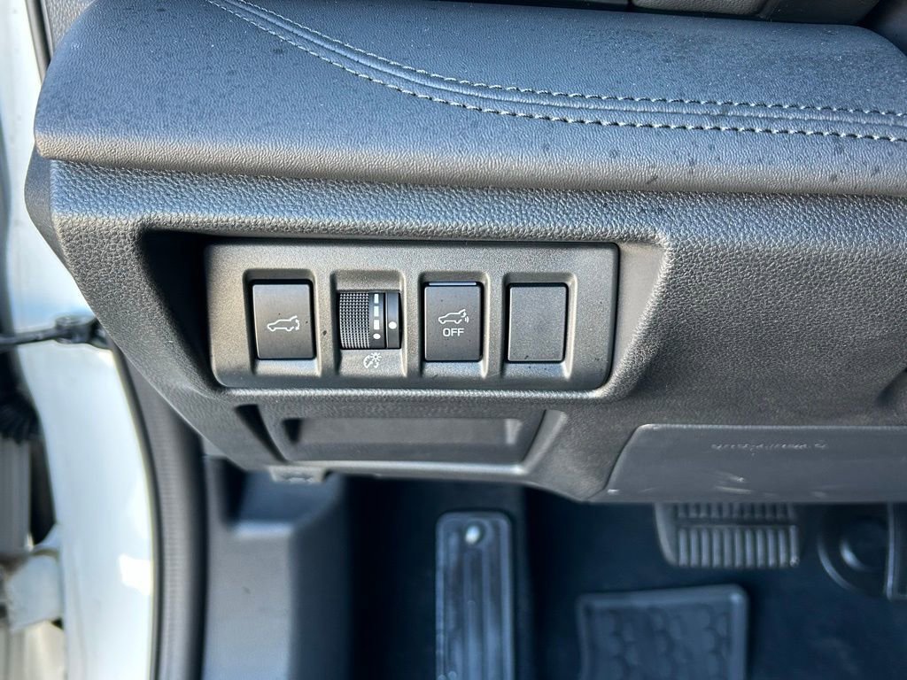 Used 2025 Subaru Outback Wilderness AWD/4WD image 16