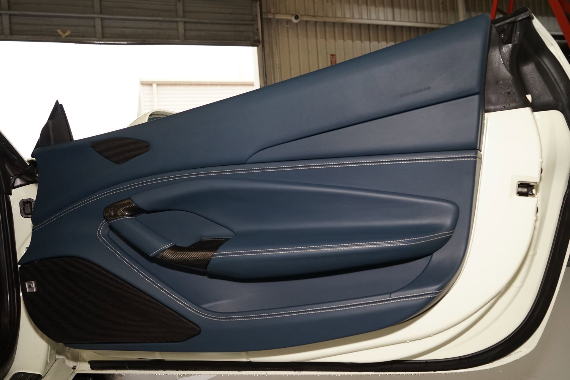 Used 2021 Ferrari F8 Tributo image 28