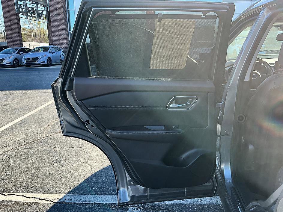 Certified 2021 Nissan Rogue SL image 22