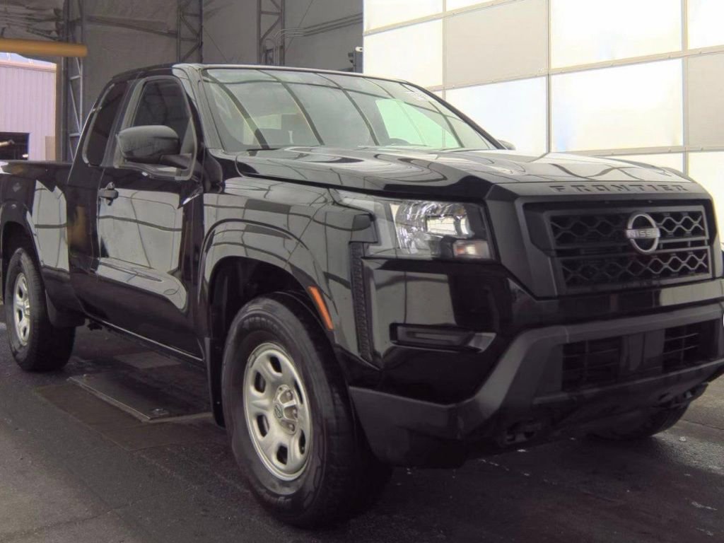 Used 2022 Nissan Frontier S w/ Technology Package image 1