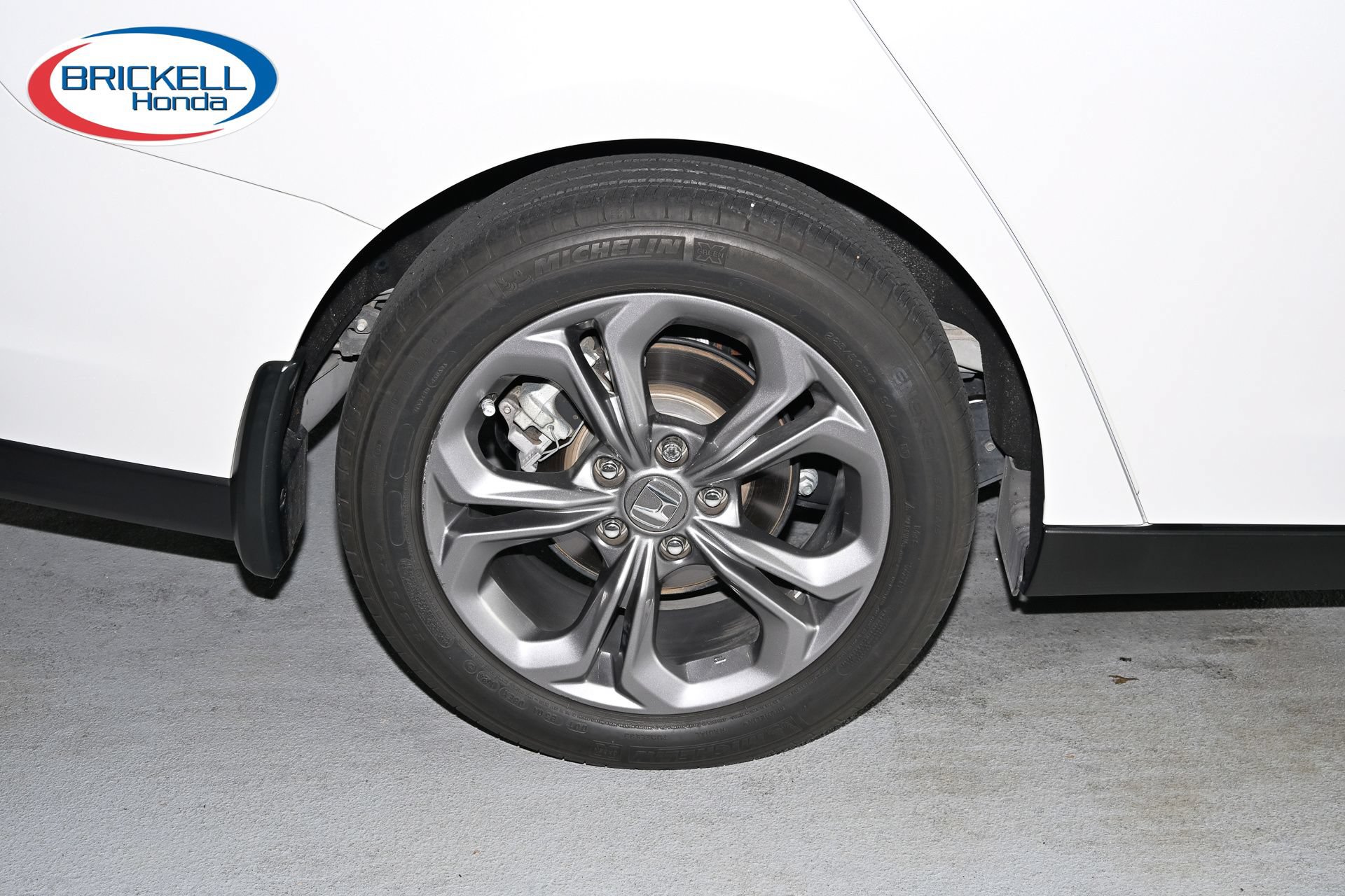Certified 2024 Honda Accord EX image 38