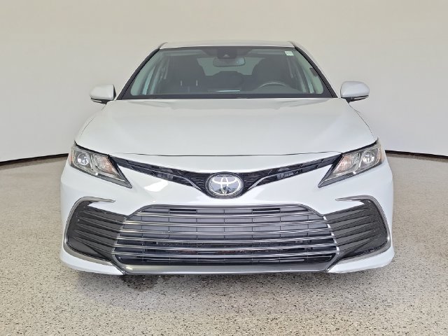 Used 2024 Toyota Camry LE w/ Convenience Package FWD image 3