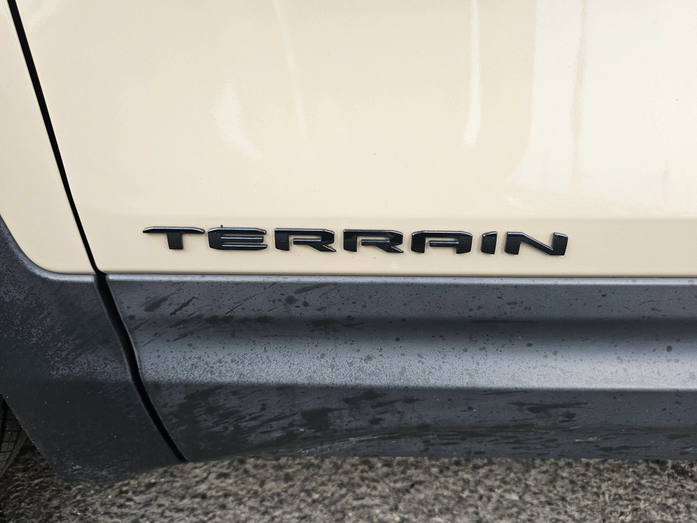 Used 2023 GMC Terrain SLT w/ Elevation Edition FWD image 38