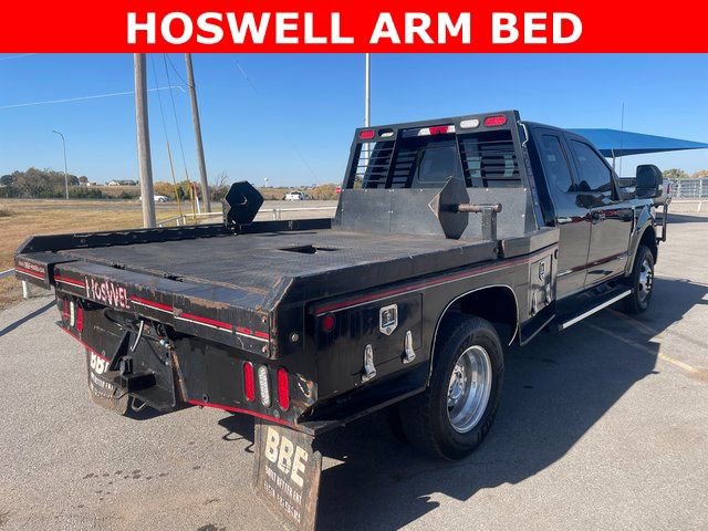 Used 2021 Ford F350 Lariat w/ Lariat Value Package image 4