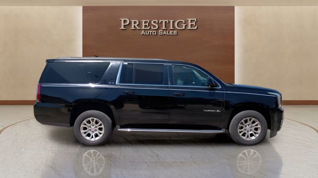 Used 2016 GMC Yukon XL SLE w/ Convenience Package image 21