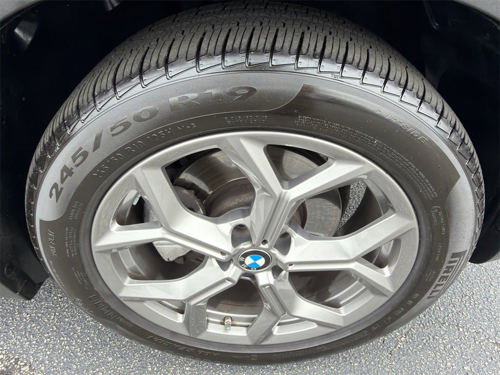 Used 2021 BMW X4 xDrive30i w/ Premium Package 3 image 12