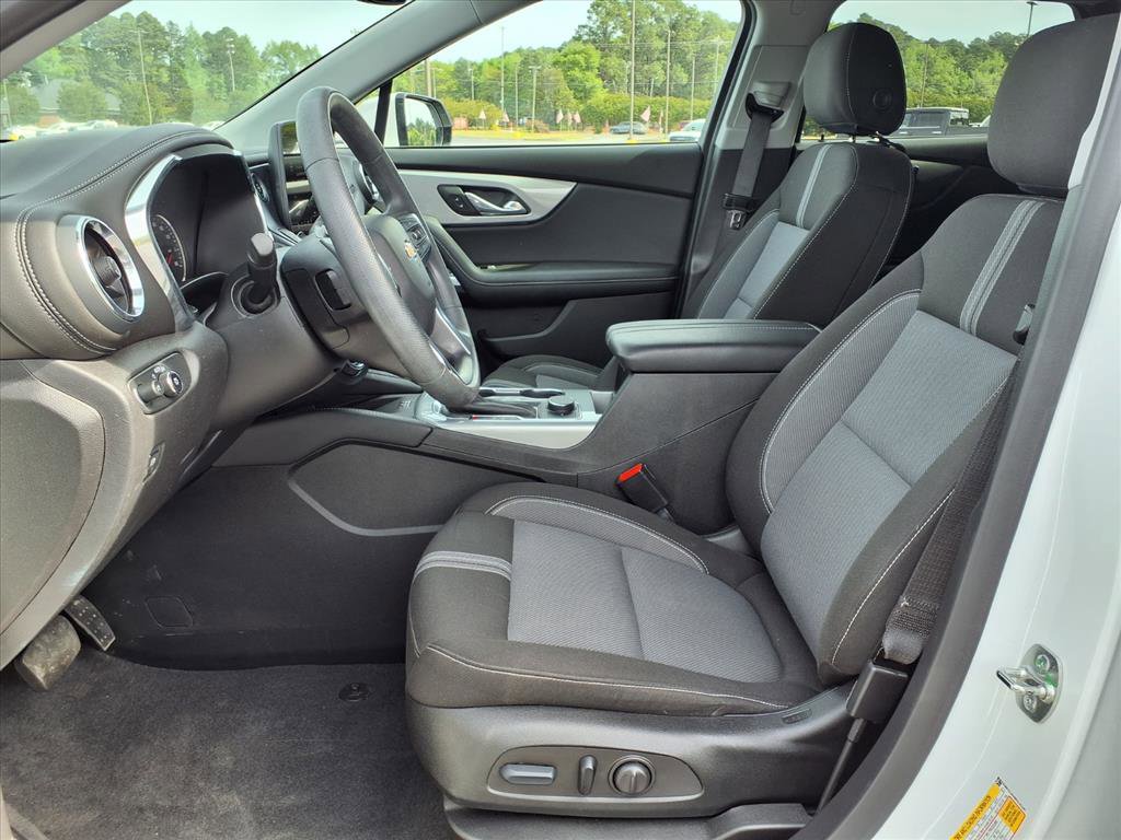 Used 2024 Chevrolet Blazer LT w/ Convenience Package image 3