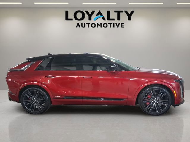 Used 2026 Cadillac Lyriq V image 6