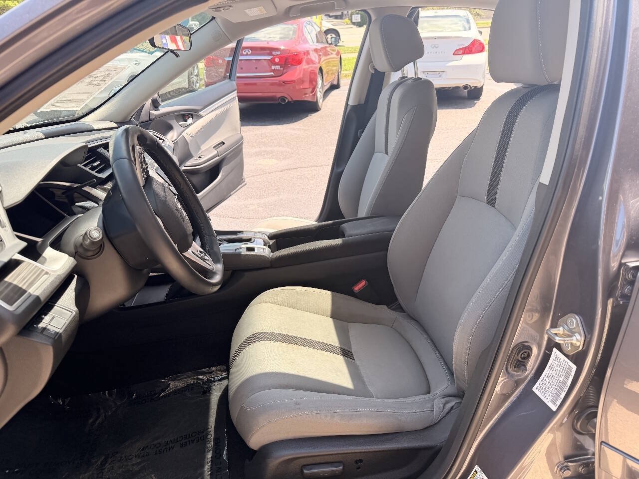 Used 2020 Honda Civic EX image 9