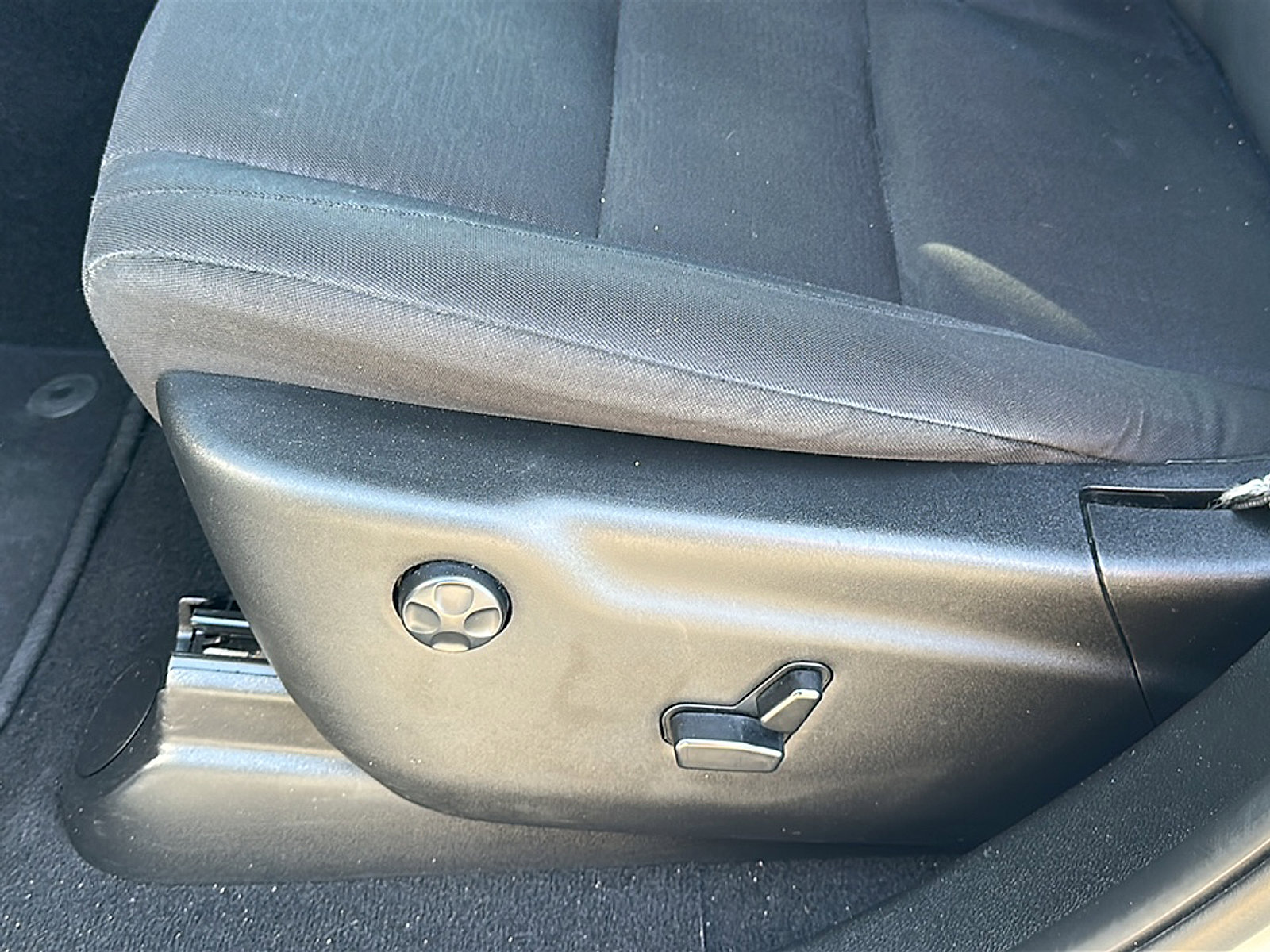 Used 2023 Dodge Durango GT image 15