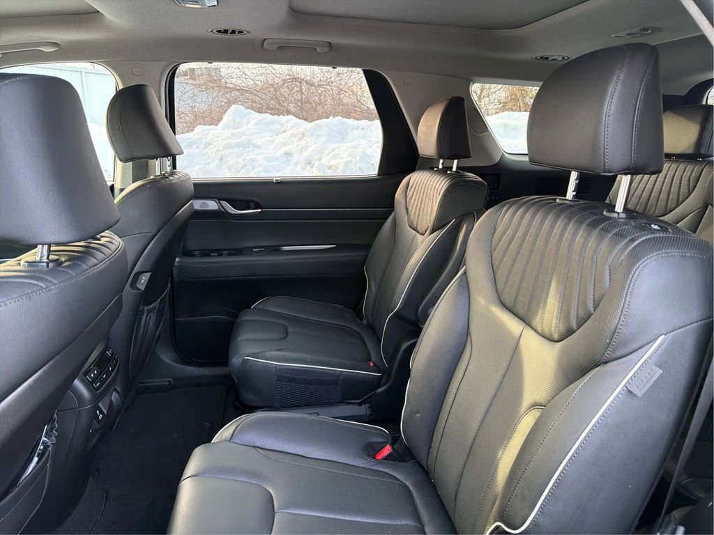 Used 2023 Hyundai Palisade Limited image 10