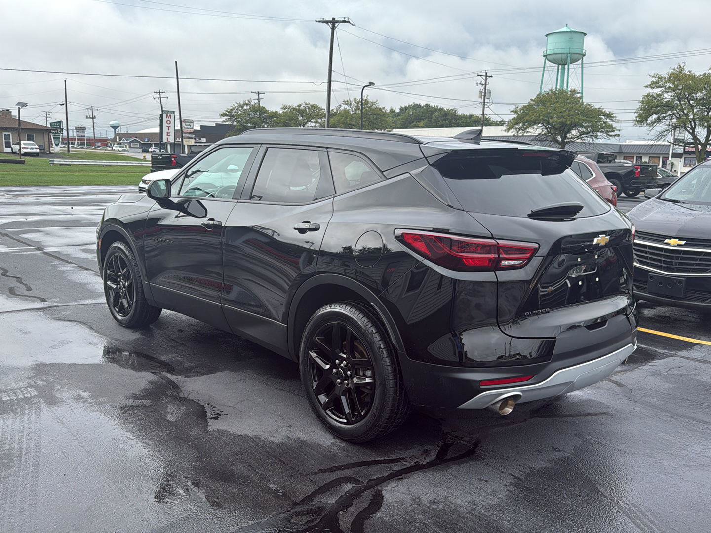 Used 2023 Chevrolet Blazer LT w/ Convenience Package FWD image 5