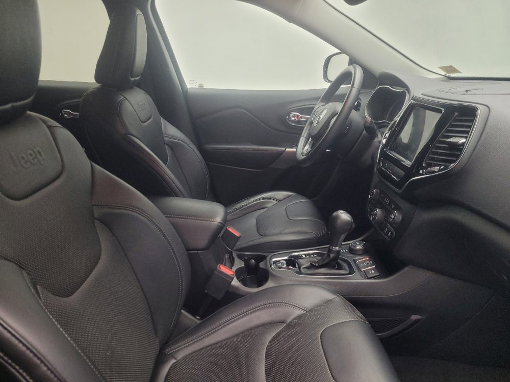 Used 2019 Jeep Cherokee Limited AWD/4WD image 21