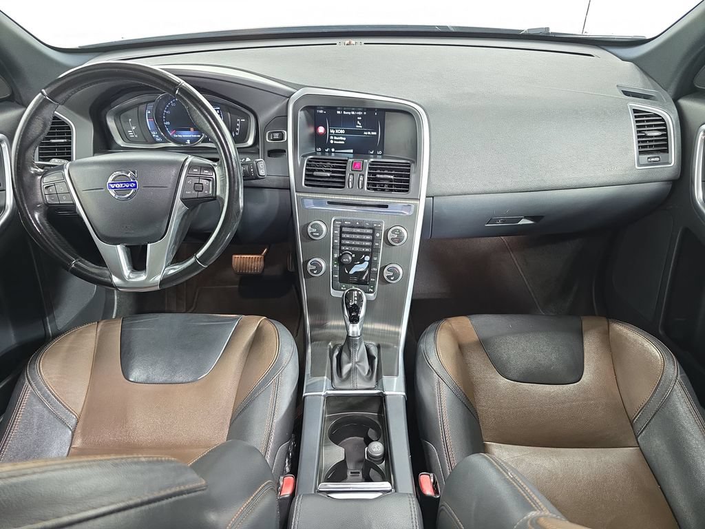 Used 2016 Volvo XC60 T5 Premier w/ Proximity Package FWD image 13