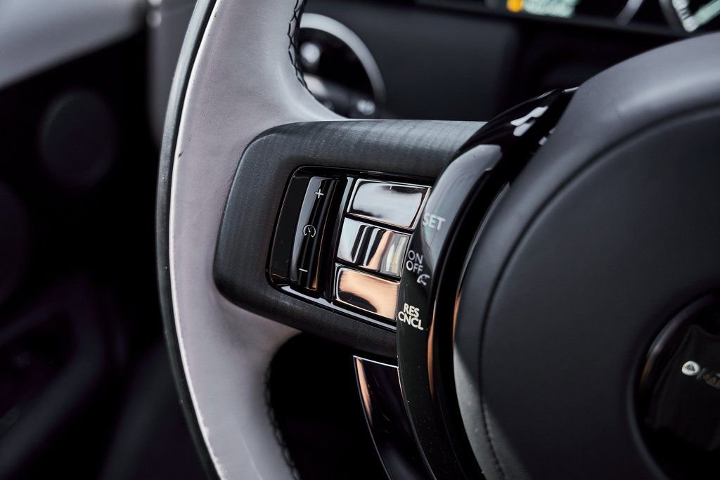 Used 2023 Rolls-Royce Cullinan image 60