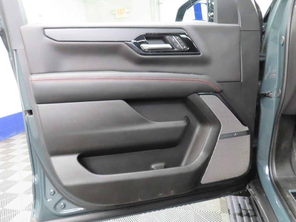 Used 2026 GMC Yukon XL AT4 Ultimate AWD/4WD image 61
