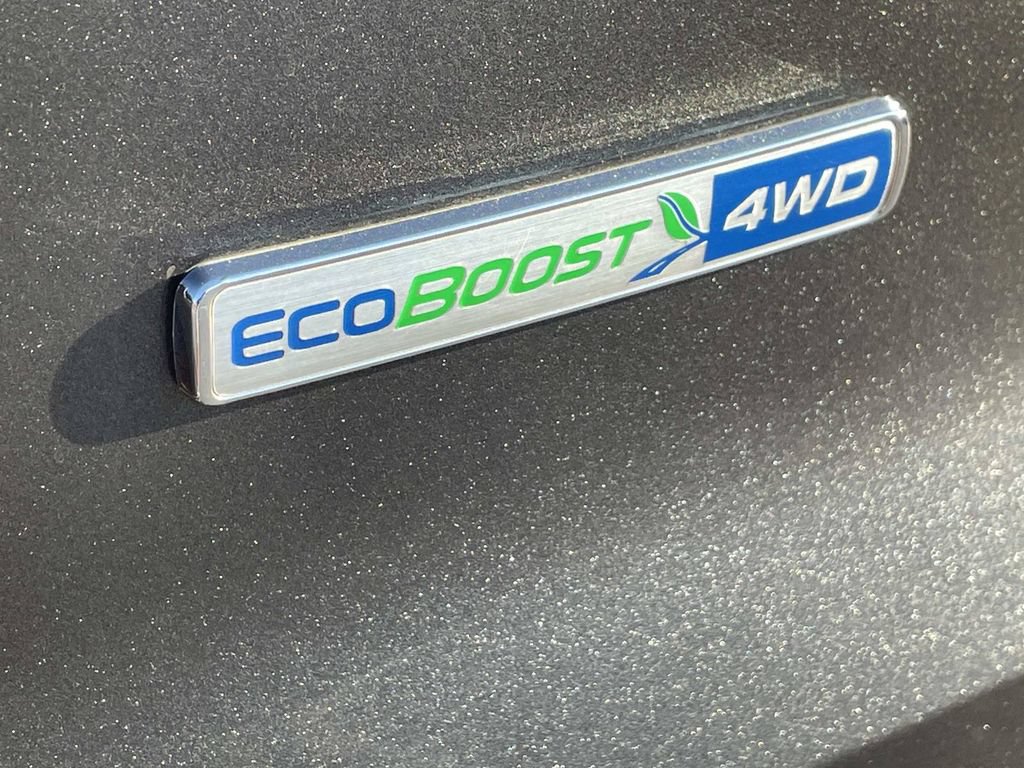 Used 2018 Ford Explorer Platinum AWD/4WD image 10