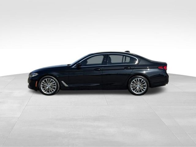 Certified 2023 BMW 540i xDrive w/ Premium Package image 2