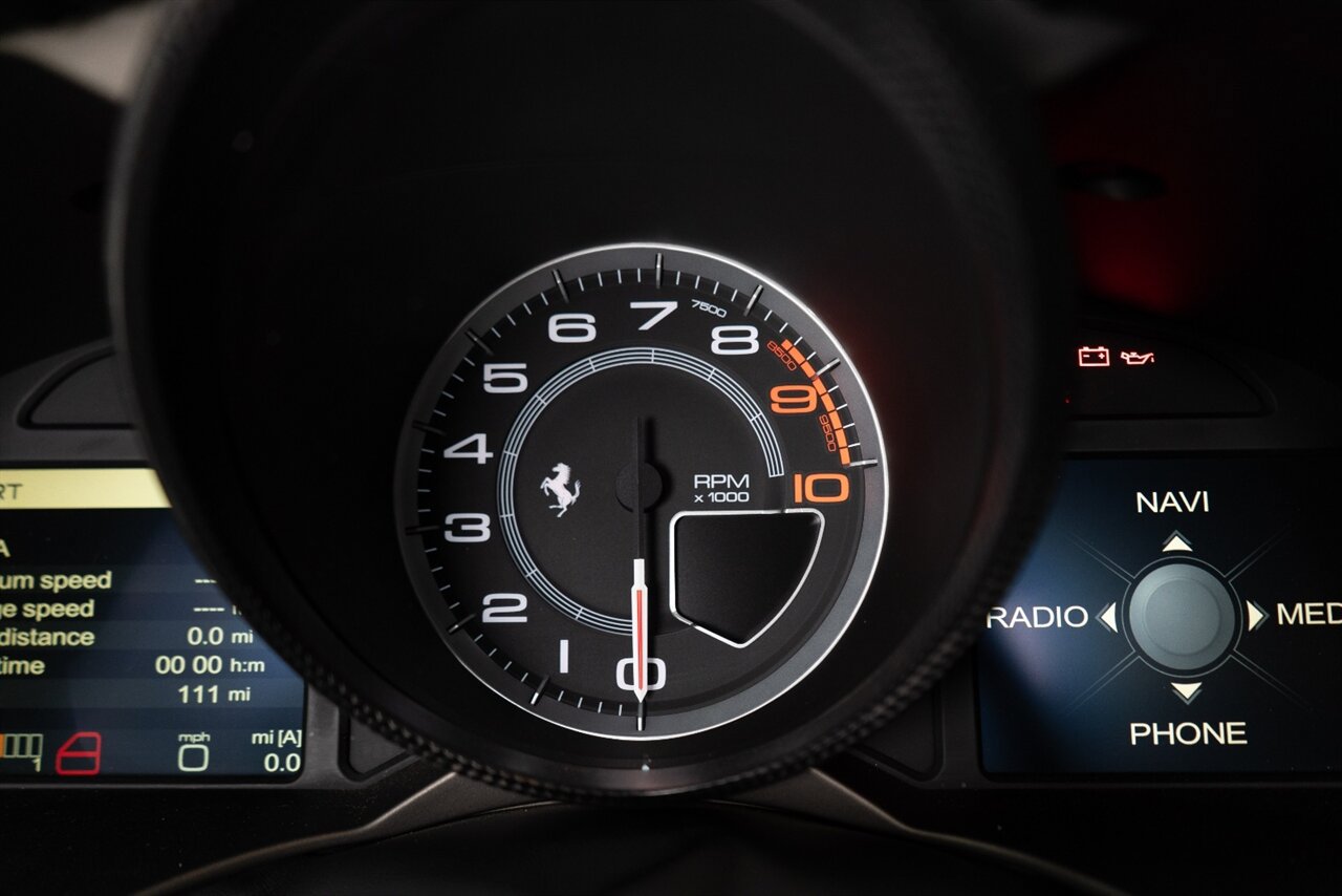Used 2014 Ferrari F12 Berlinetta RWD image 95