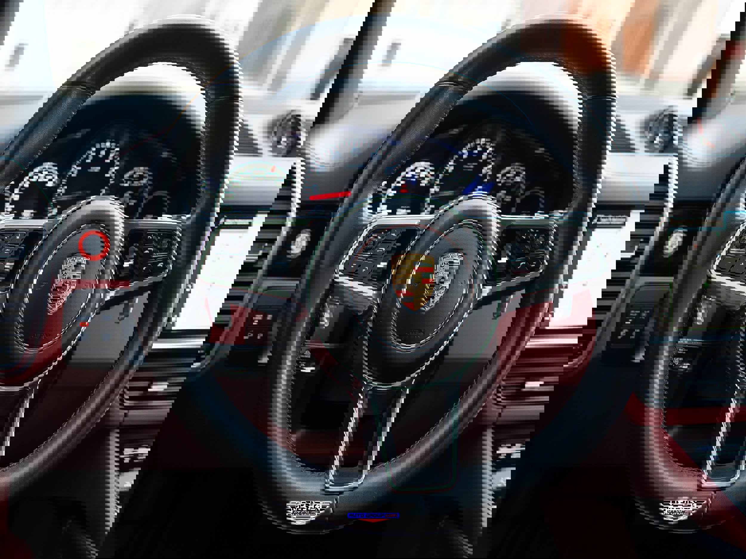 Used 2022 Porsche Cayenne Platinum Edition image 24