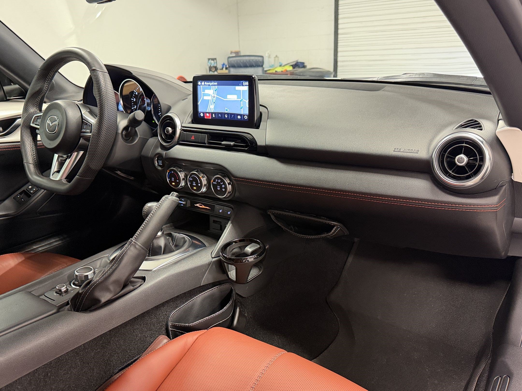 Used 2023 MAZDA MX-5 Miata Grand Touring RWD image 30