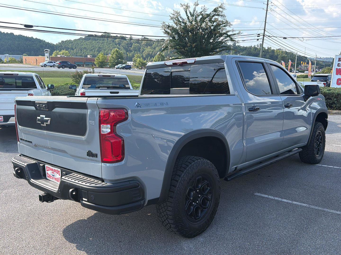 Used 2024 Chevrolet Silverado 1500 ZR2 w/ ZR2 Bison Edition AWD/4WD image 3