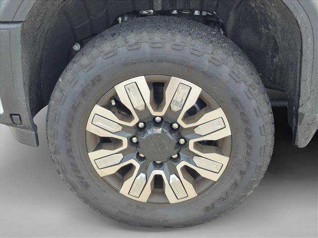 Used 2026 GMC Sierra 2500 Denali w/ Denali Reserve Package AWD/4WD image 10
