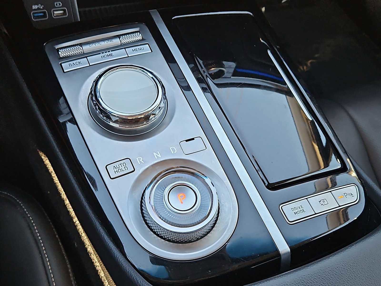 Used 2023 Genesis G80 2.5T image 30