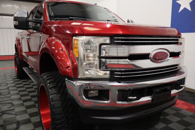 Used 2017 Ford F250 Lariat w/ Chrome Package AWD/4WD image 58