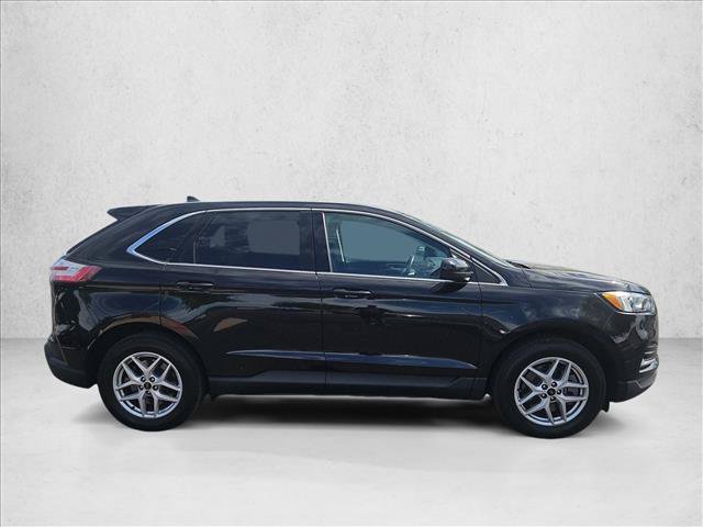 Certified 2024 Ford Edge SEL AWD/4WD image 5