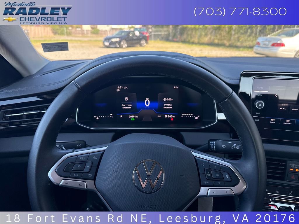 Used 2025 Volkswagen Jetta S FWD image 7