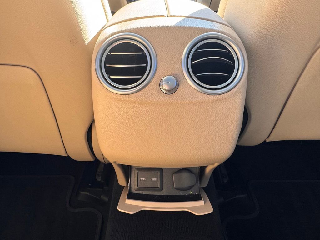 Used 2022 Mercedes-Benz GLC 300 image 26